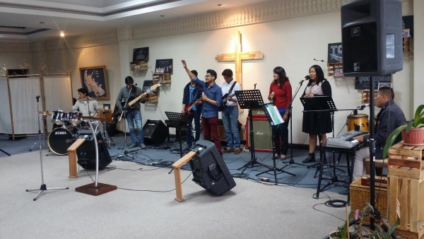 Jubilee Bolivia Holds Last Rehearsa
