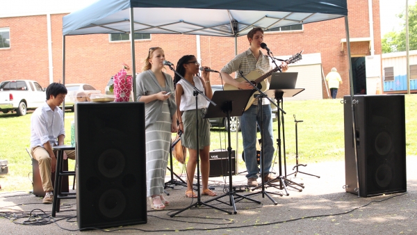 Jubilee Church in Nashville performs at Charlotte Park Elementary School on May 9, 2015.